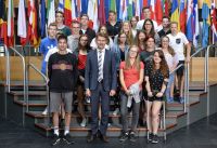 Die Gruppe mit dem Europaabgeordneten Daniel Caspary MdEP (CDU) im Europäischen Parlament in Straßburg (Copyright: Europäische Union 2018) Straßburg Exkursion 2018